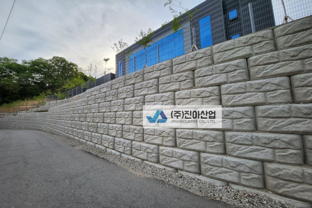 피씨KakaoTalk_20230504_114014585_07.jpg