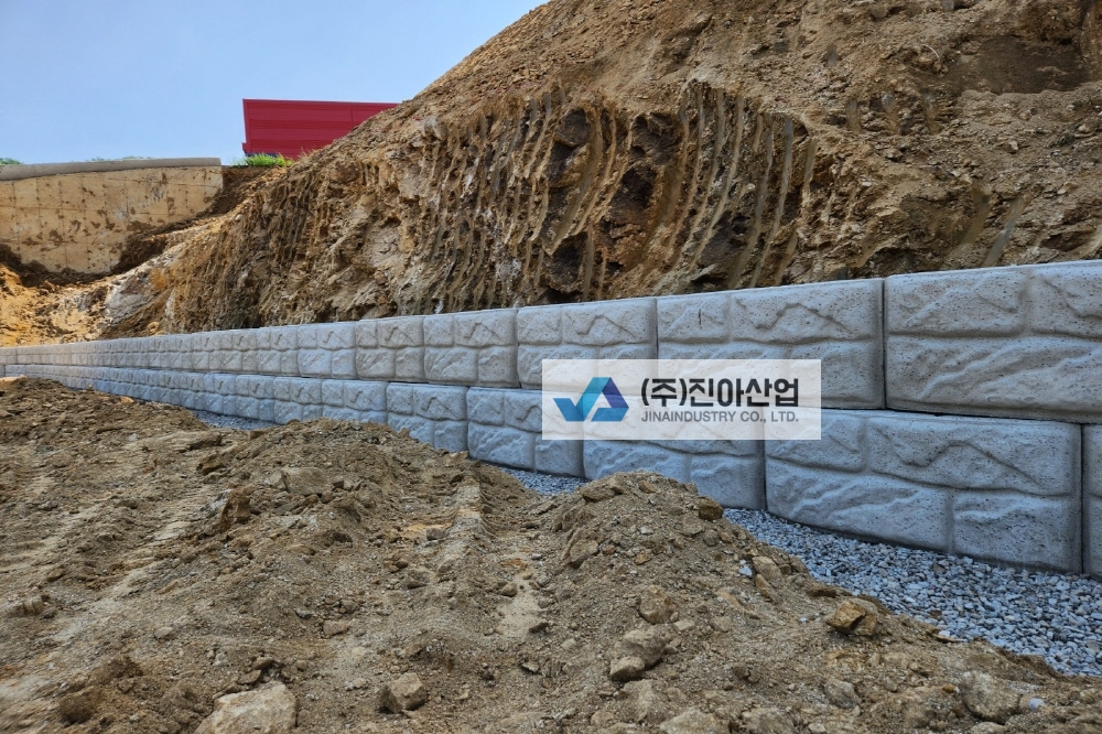 피씨KakaoTalk_20230517_085653703_03.jpg