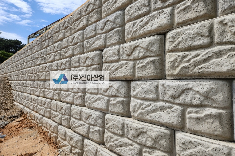 피씨KakaoTalk_20230518_173621283_04.jpg