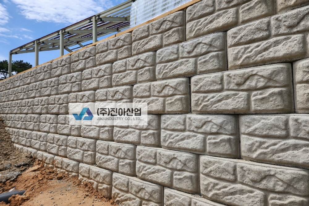 피씨KakaoTalk_20230518_173621283_05.jpg