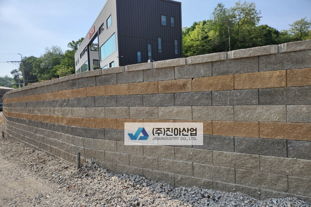 피씨KakaoTalk_20230511_174538642_06.jpg