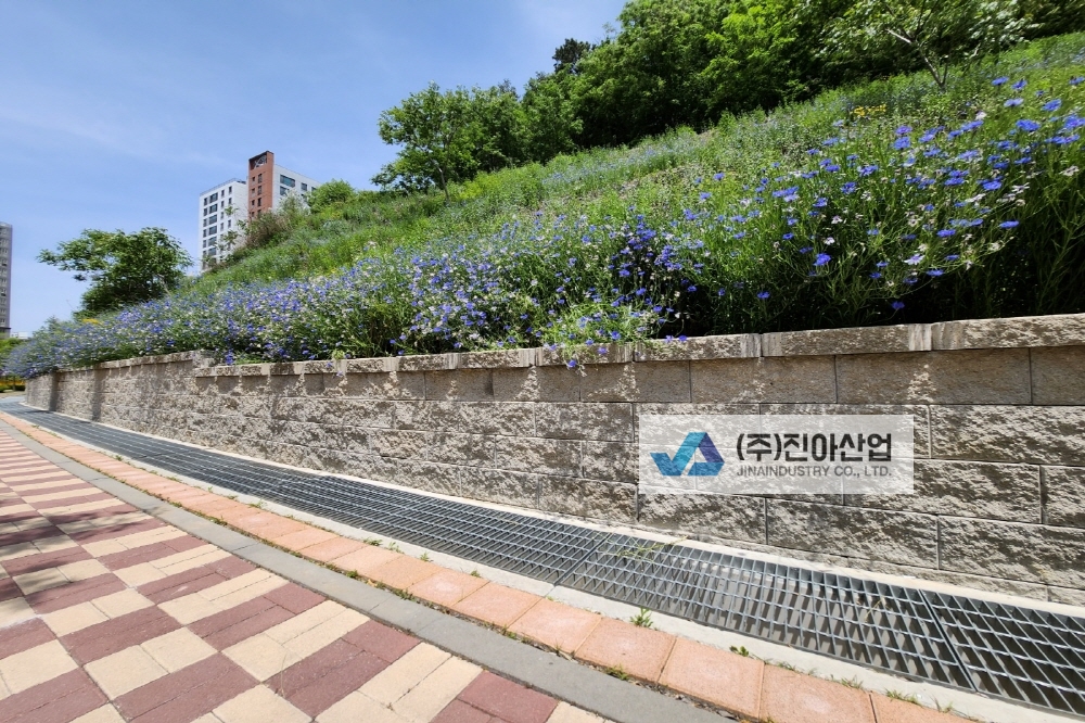 피씨KakaoTalk_20230517_174615566_03.jpg