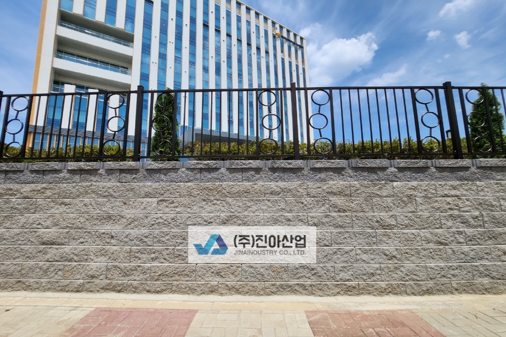 피씨KakaoTalk_20230703_175707459_05.jpg
