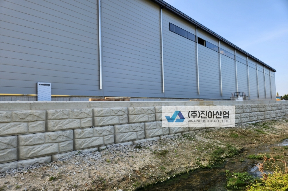 피씨KakaoTalk_20231013_103629091_06.jpg