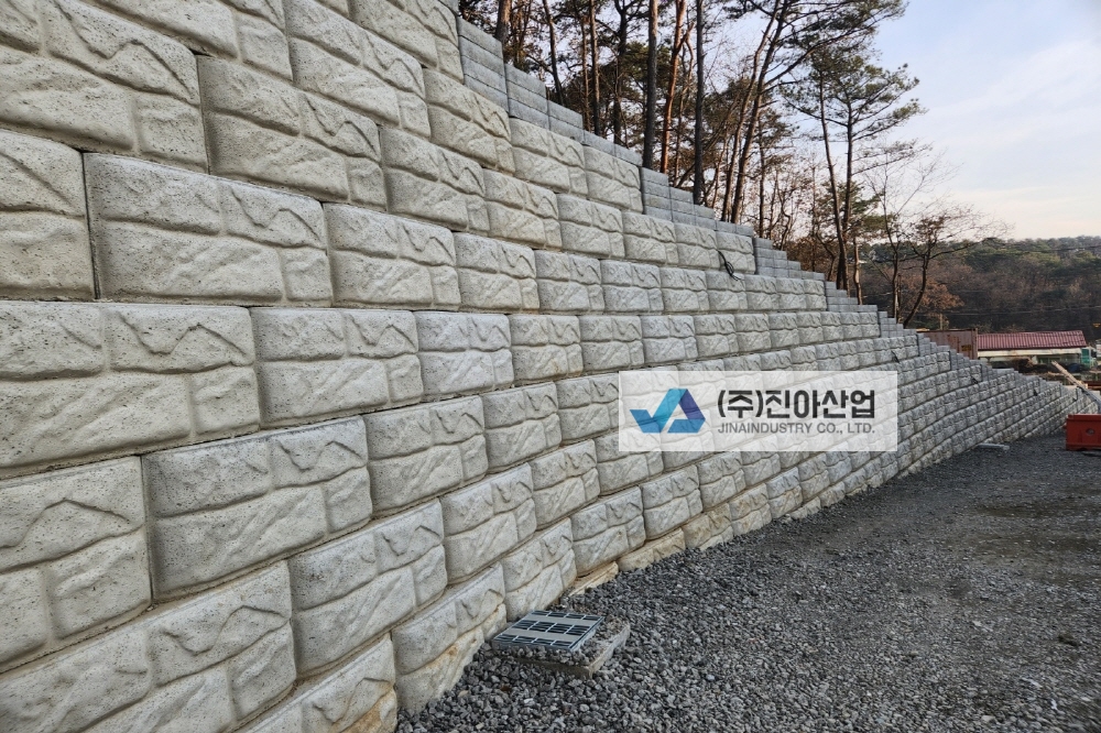 피씨KakaoTalk_20231206_102758787_02.jpg