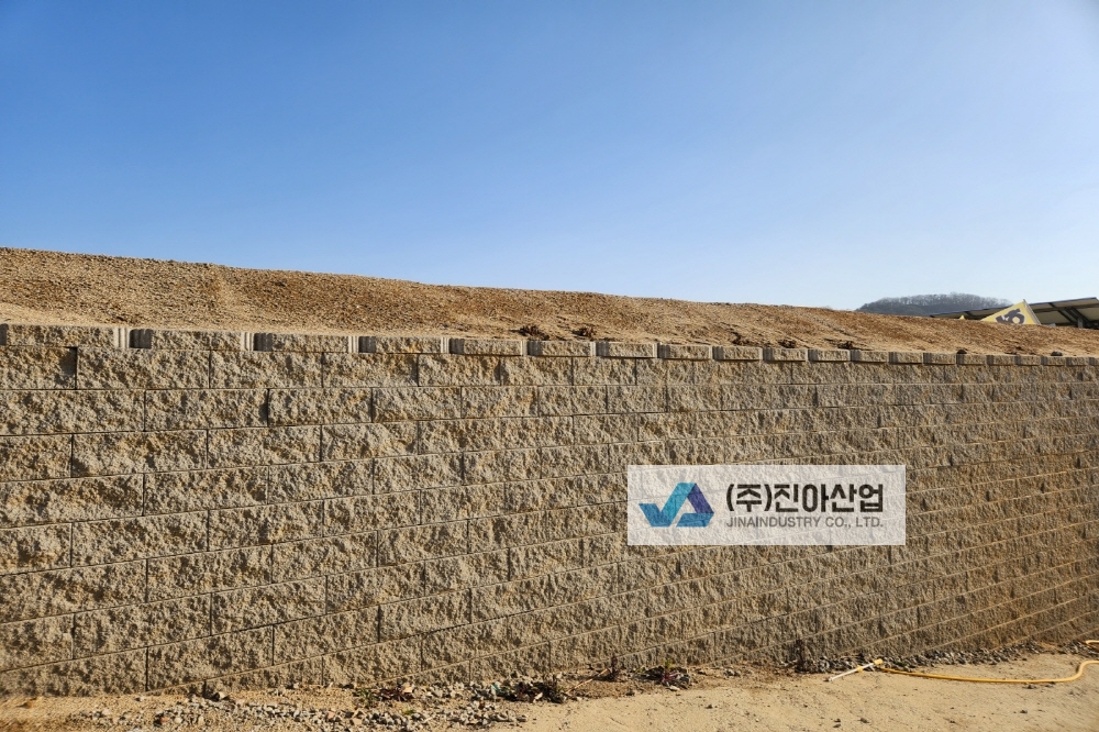피씨KakaoTalk_20231211_081055207_04.jpg