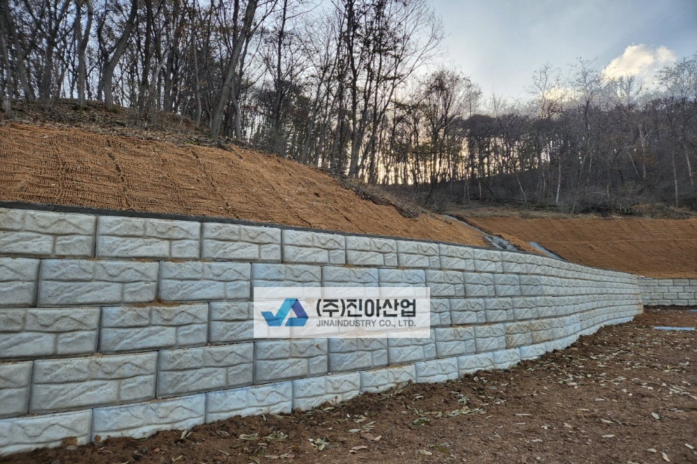 피씨KakaoTalk_20231211_081147914_06.jpg