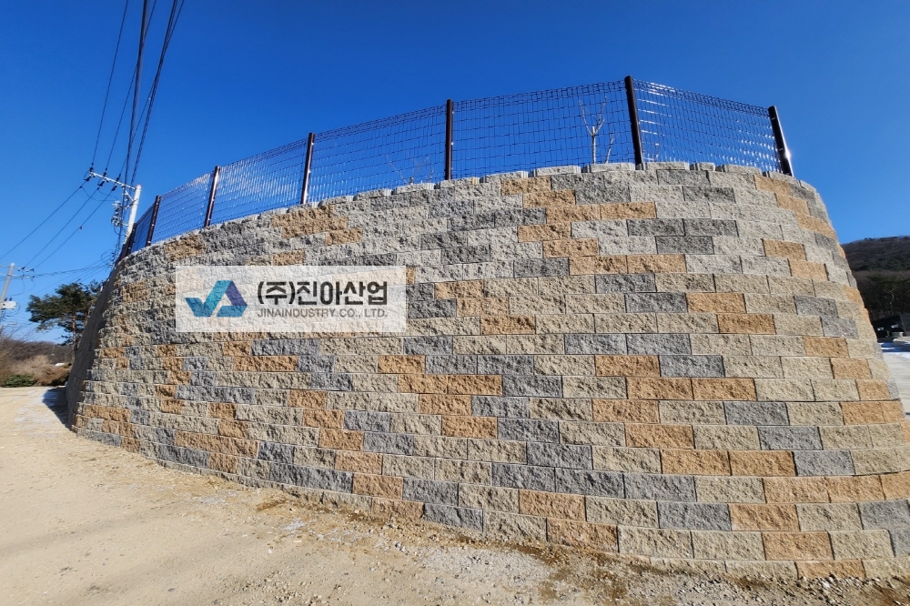 피씨KakaoTalk_20231221_153730548_06.jpg