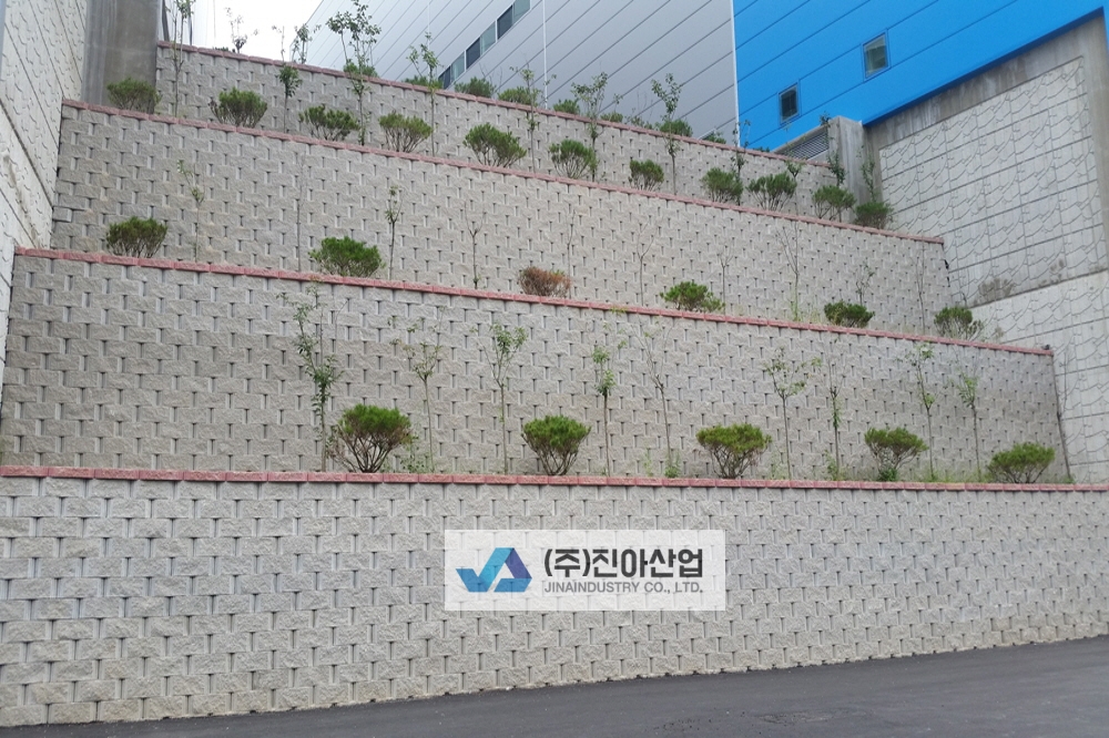 피씨롯데아울렛1.jpg