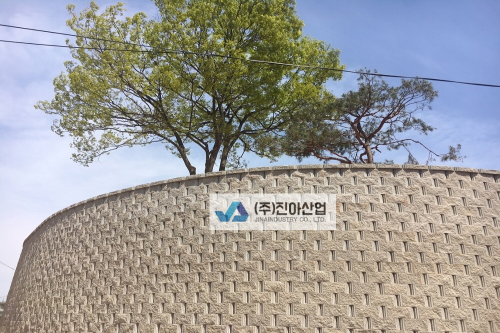 피씨KakaoTalk_Moim_5EwcN2QstjEtulRdSeYrWD7c1JksIG.jpg